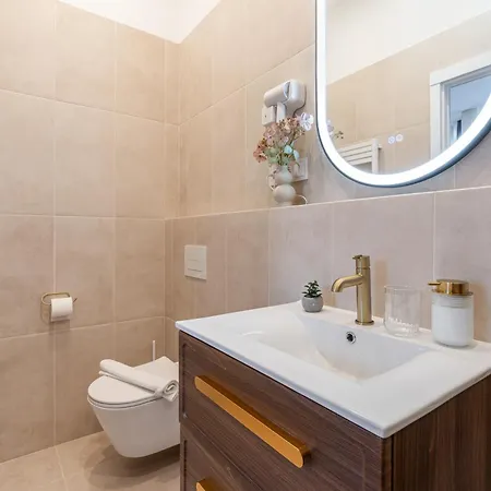 Kiraly 31 - Boutique Apartments, Location By Bqa