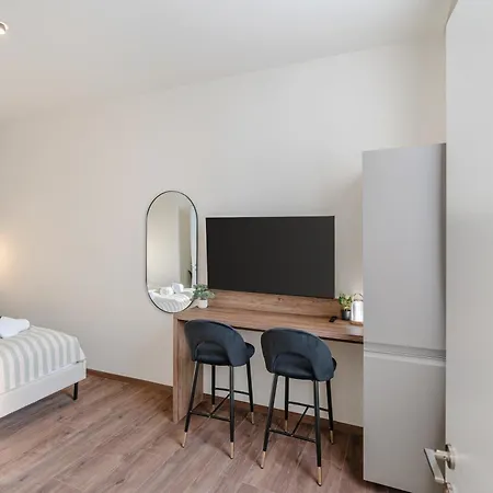 Kiraly 31 - Boutique Apartments, Location By Bqa 아파트 *